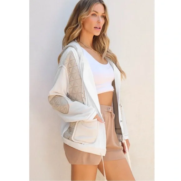 Beige Quilted Textured Patchwork Loose Fit Hooded Jacket - Picture 2 of 8